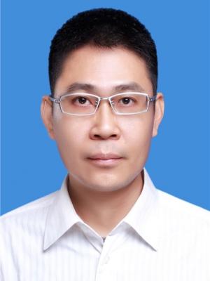黄世亮